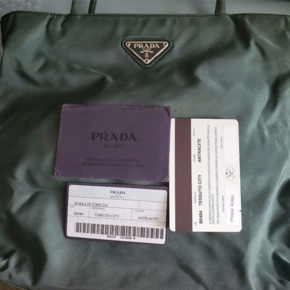 Authentic Tessuto City Tote | Re- EDITION - Picture 15 of 15
